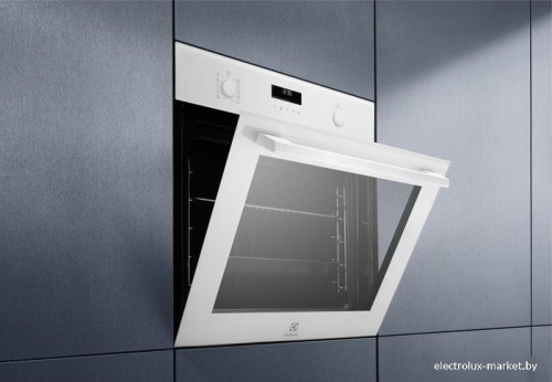 Электрический духовой шкаф Electrolux SteamBake 600 EOD6F77WV фото 5
